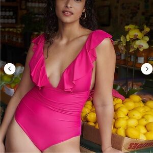 J Crew Ruffle scoopback one-piece swimwear Radiant Fuchsia Size 4